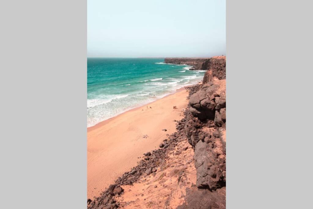 Wave & Chill -The House- Villa El Cotillo  ภายนอก รูปภาพ
